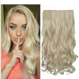 14” Blonde Clip In Hair